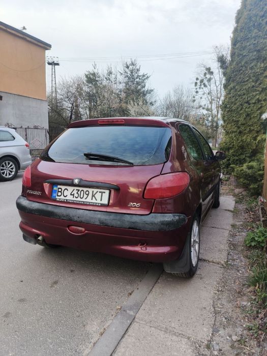 Авто Peugeot 206