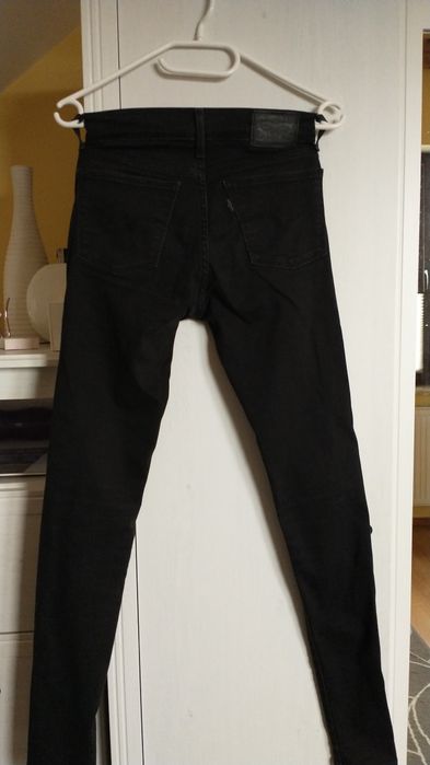 Spodnie Levis W26 L32 dziewczęce