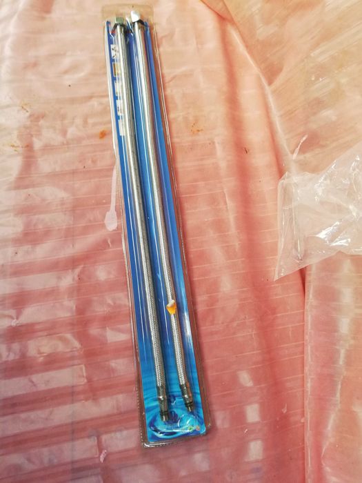 Bichas torneira 60 cm, novas e embaladas