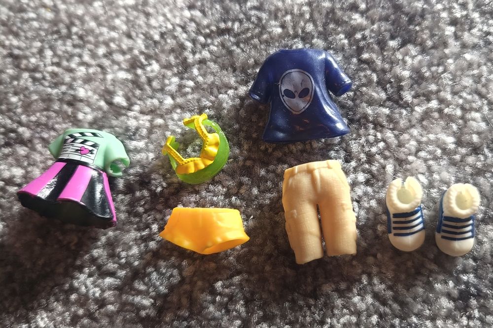 Ubranka dla Polly Pocket