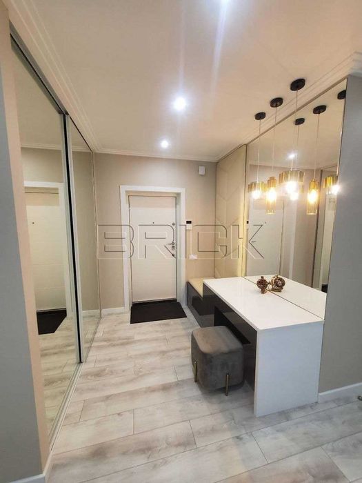 Продаж‼️ЖК 4 сезони‼️Михайла Максимовича 3‼️Квартира 111 м2