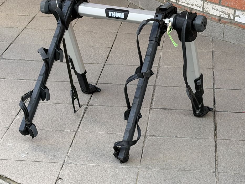 Б/в велокріплення Thule OutWay 995 994 на два три вело