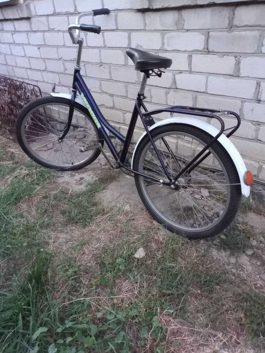 Велосипед підлітковий, жіночий на 24 колесо