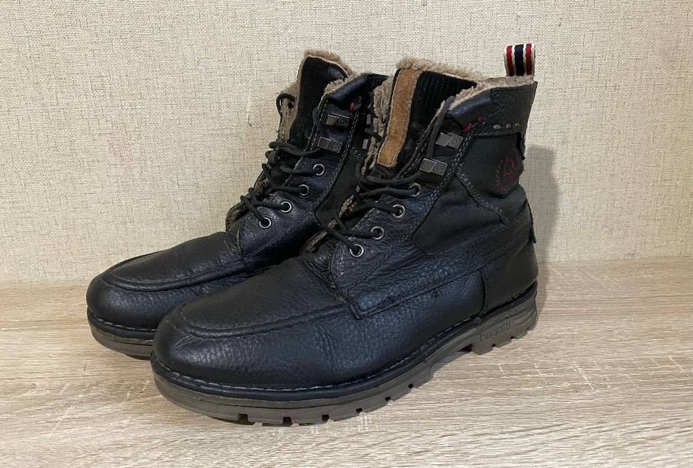 Чоловічі шкіряні ботинки Bugatti