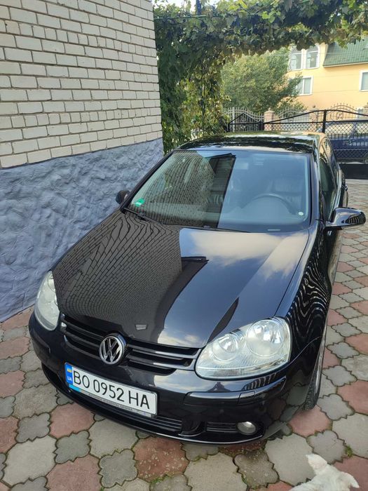 Продам Volkswagen golf 5