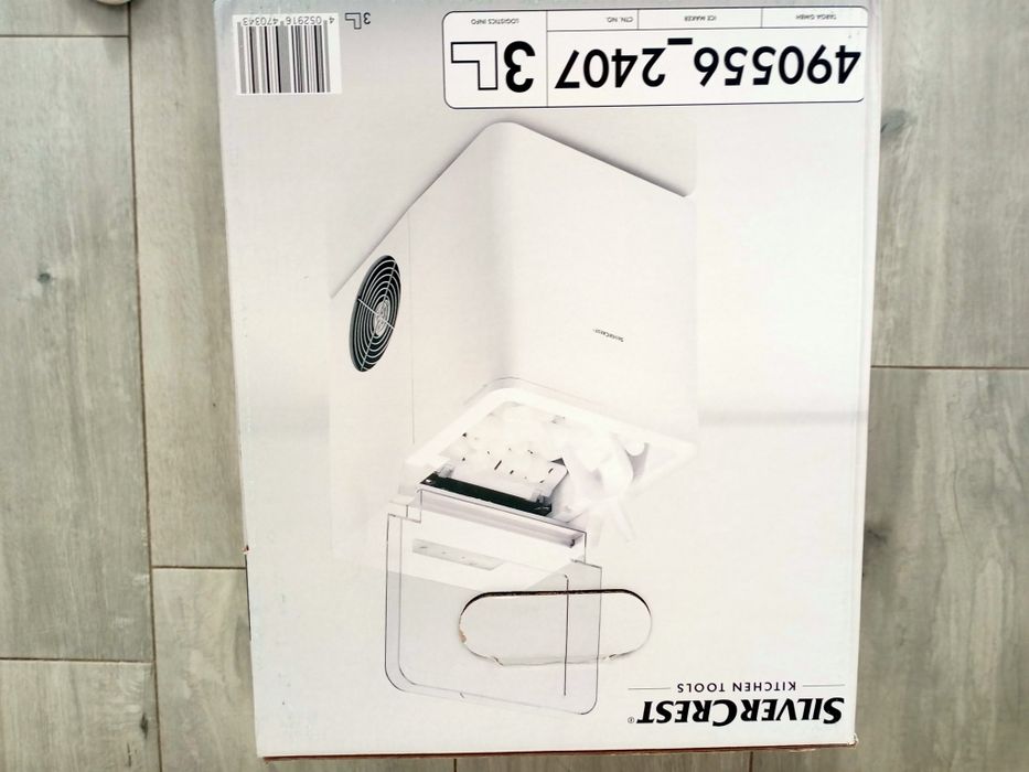 Kostkarka do lodu Silver Crest