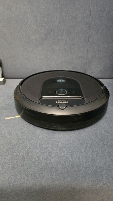 iRobot Roomba i7+