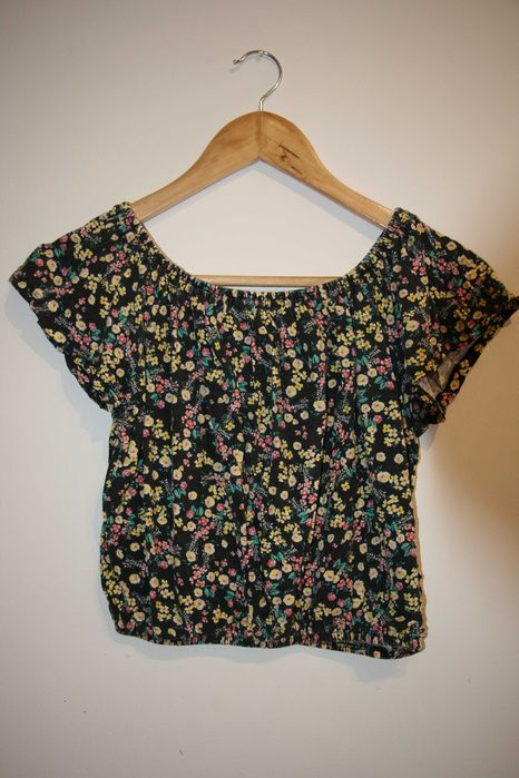 Bershka Floral Crop Top