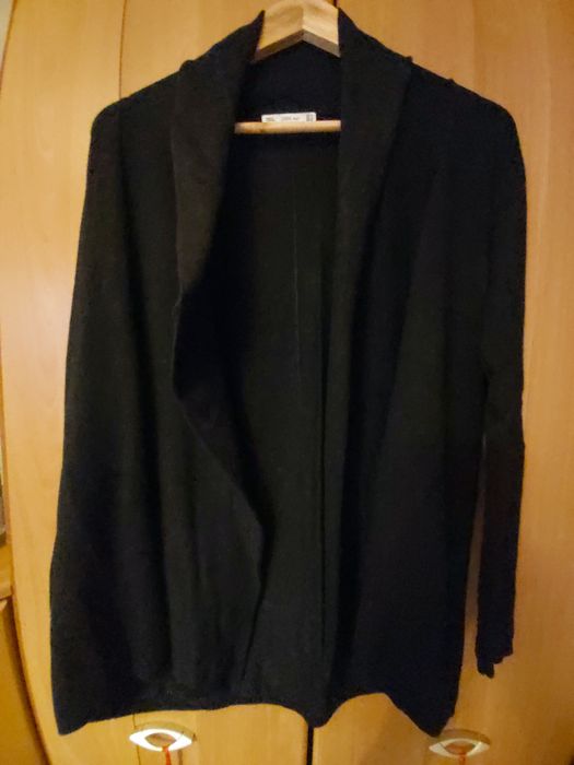 Sweter Zara bez zapięcia