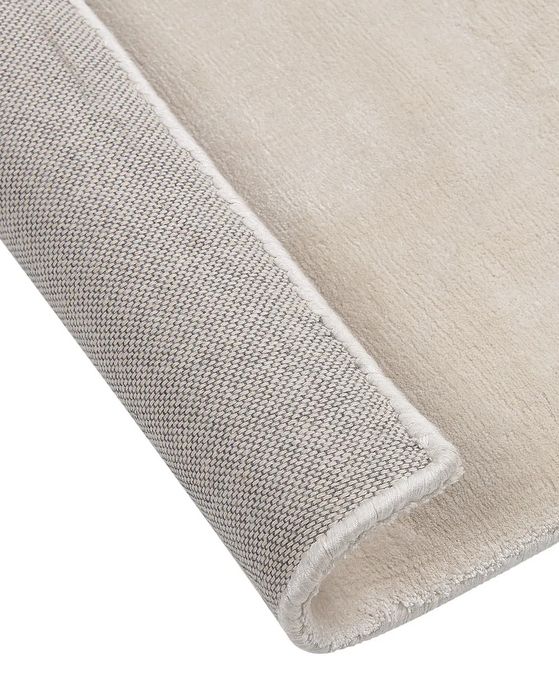 Dywan jasnobeżowy 140x200cm