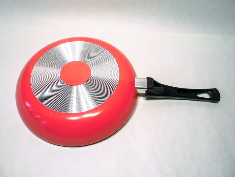 Сковорода с крышкой Vincent 26 см.