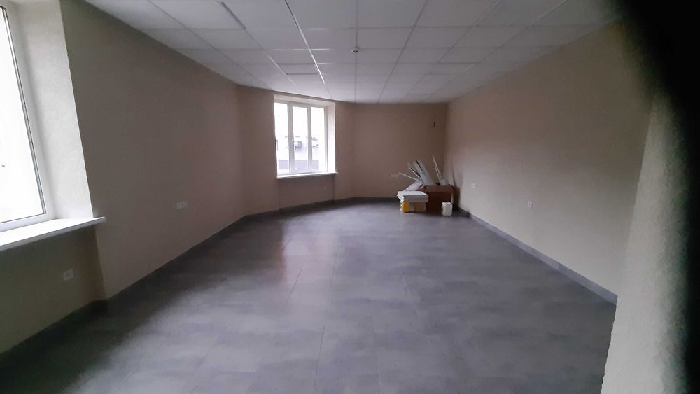 Продам нове, відремонтоване приміщення 51м2,мікрорайон Левада ближня