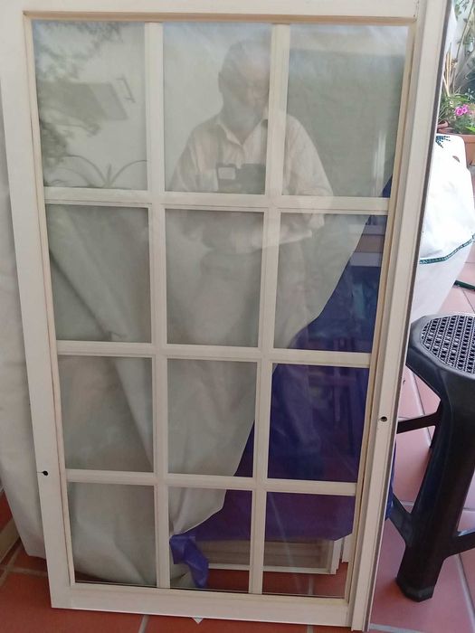 Janela Aluminio - Vidro duplo com quadrículas + Rede Mosquiteira.64738206624259122