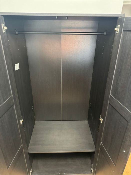 Roupeiro Ikea usado