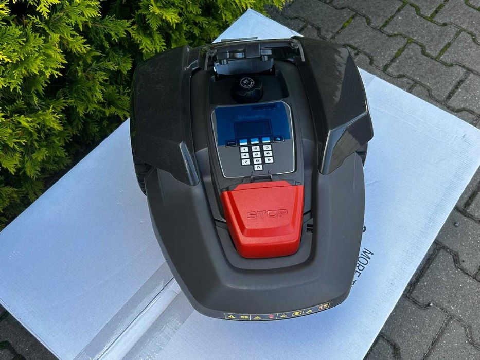 NOWY robot koszący Husqvarna Automower® 105 Z GWARANCJĄ! WYPRZEDAŻ!!