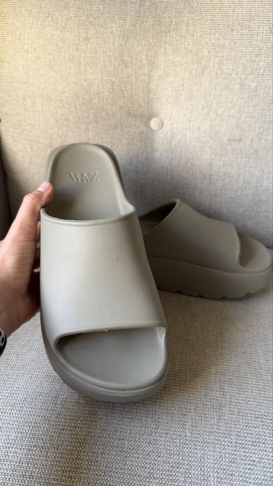 Шльопанці жіночі zara, тапки, капці
