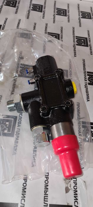 Гидрораспределитель Kazel  140л с пневмоуправлением для самосвала