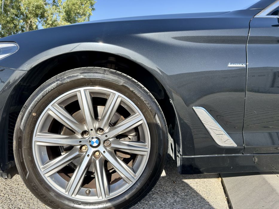 BMW 520 — fotografia 12