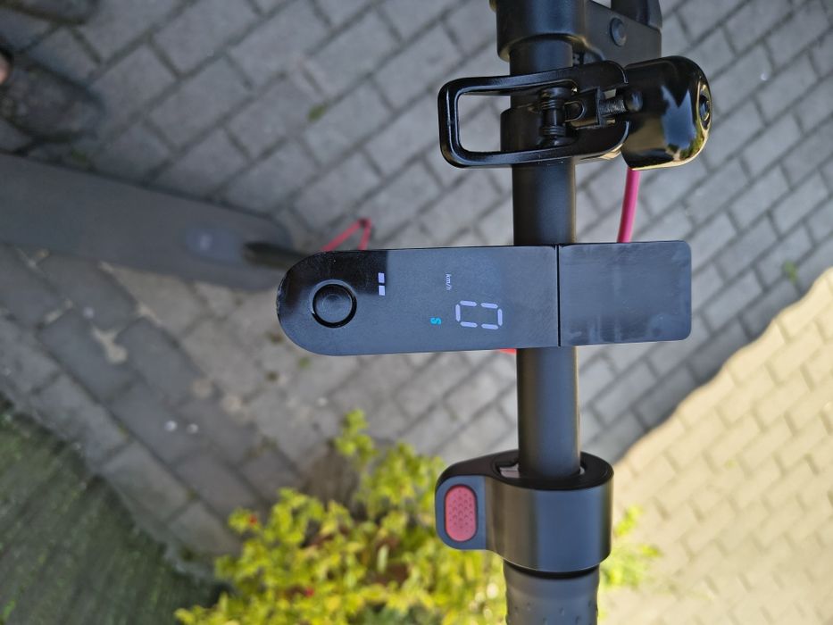 Xiaomi Mi Electric Scooter Pro 2