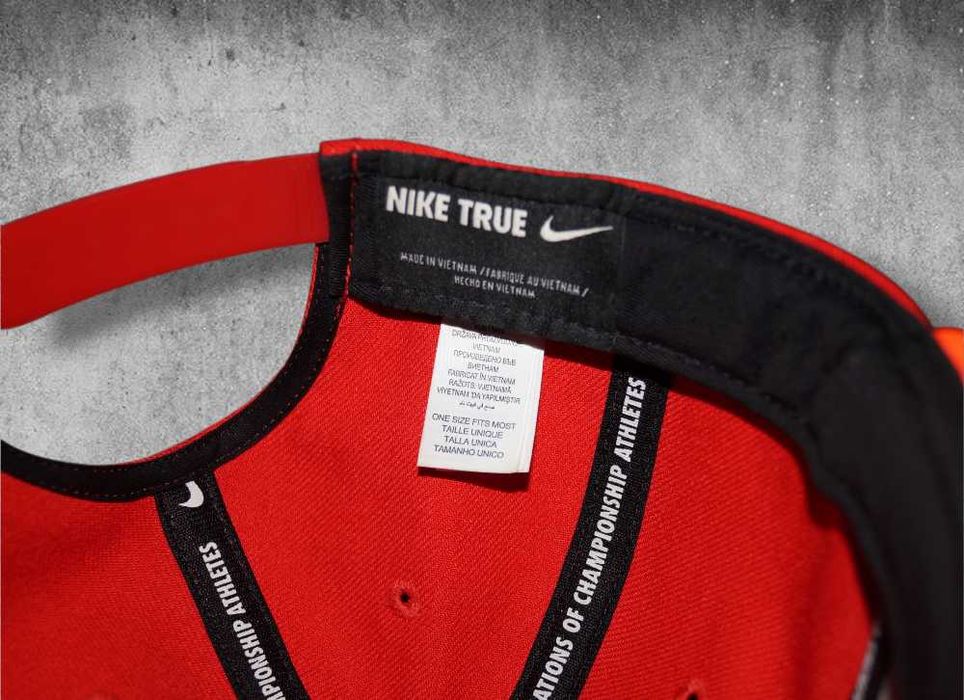 Czapka z daszkiem Nike True