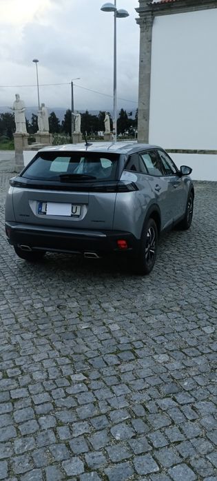 Peugeot 2008 HÍBRIDO com apenas 11500  Km