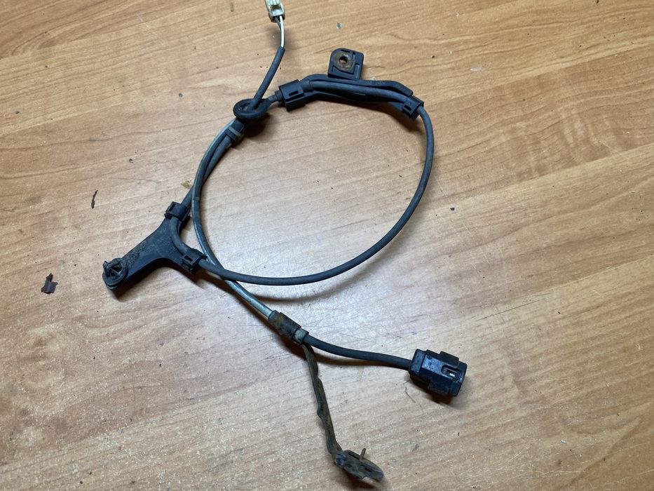 Проводка датчика ABS заднего для Toyota Avensis T25 8951605010