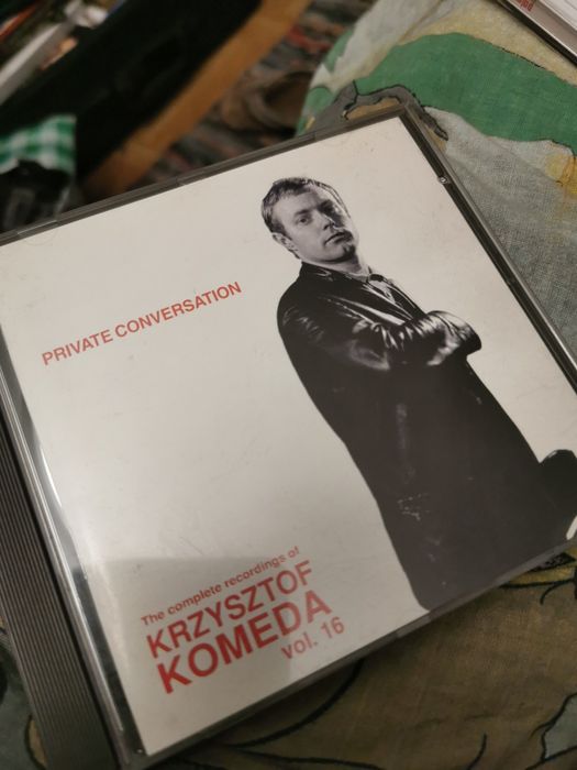 Komeda Private Conversation