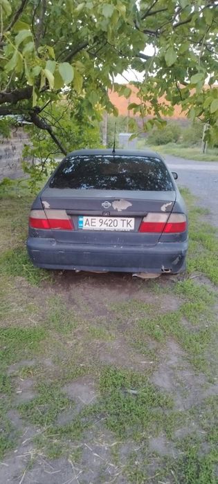 Продам Nissan p11