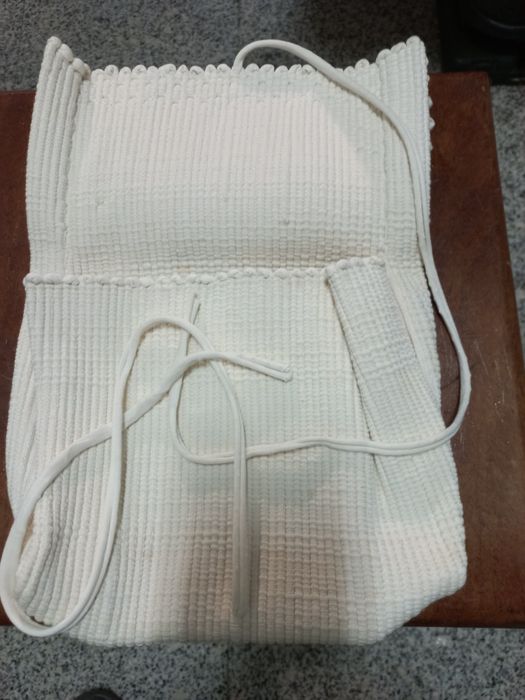 Bolsa nova feita em tear manual - artesanato