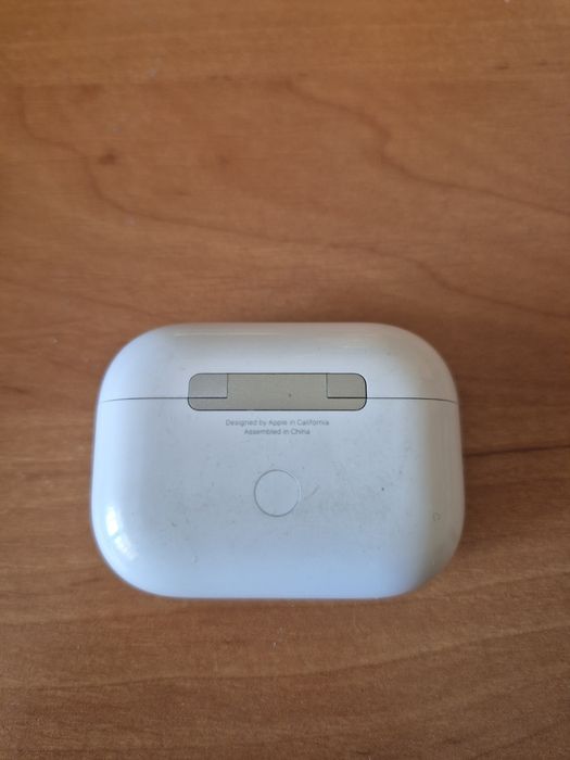 Кейс Airpods Pro 2 Lightning