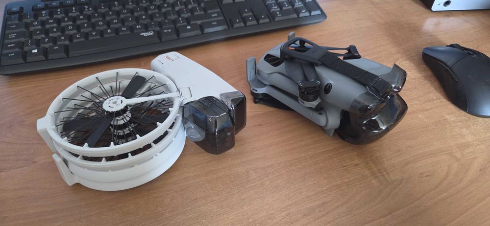 Dron DJI Mini 5 Pro FMC - Fly More Combo z RC 2 - Przebieg 0 km - dodatkowe 3 baterie PLUS - gwarancja do 10 czerwca 2028 roku