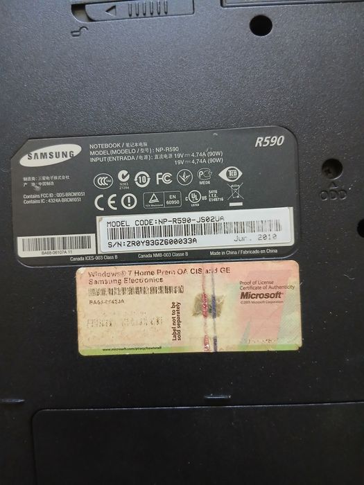 Ноутбук Samsung r590