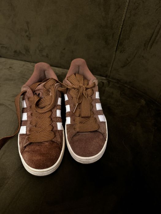 Кросівки замшеві Adidas, 35 розмір
