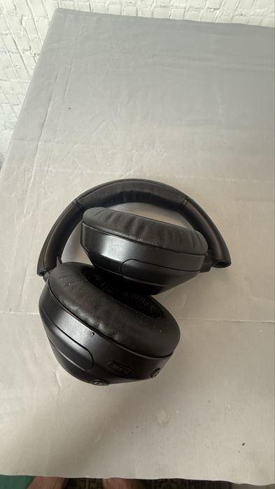 SONY ULT WEAR терміново треба гроші