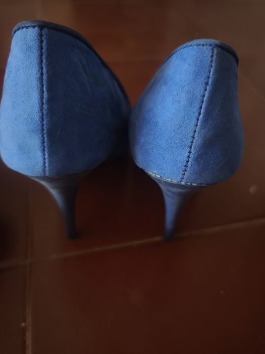 Sapatos Nº36(altos) Novos e semi usados