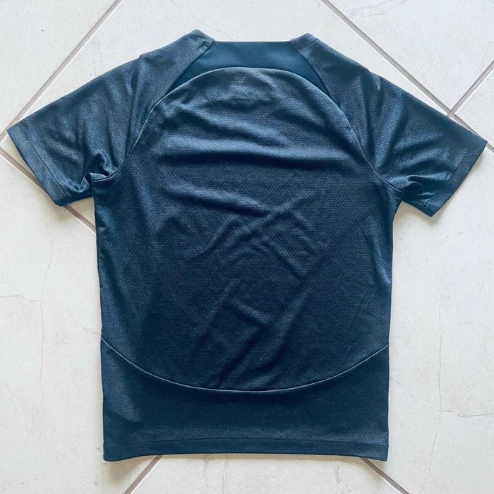 Nike Academy Dri-FIT Men’s Short-Sleeved Shirt