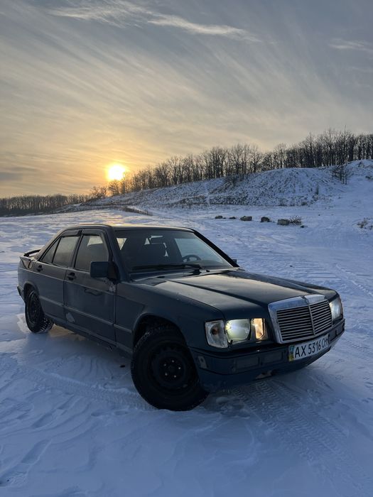 Продам Mercedes-Benz на полном ходу !