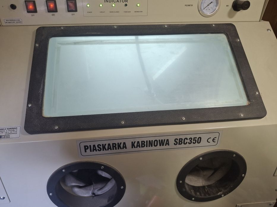Piaskarka kabinowa Techwar 350 z odciągiem
