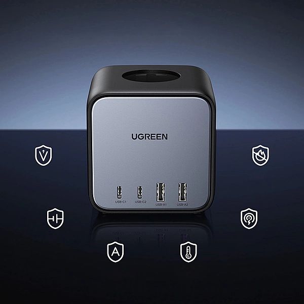 Ugreen kostka listwa zasilająca 65W USB / USB C + 3x gniazdo AC czarna