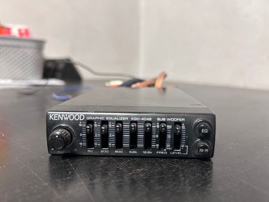 Kenwood equalizer retro KGC-4042