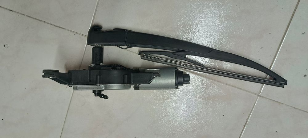 Escova com motor e 3 STOP Smart