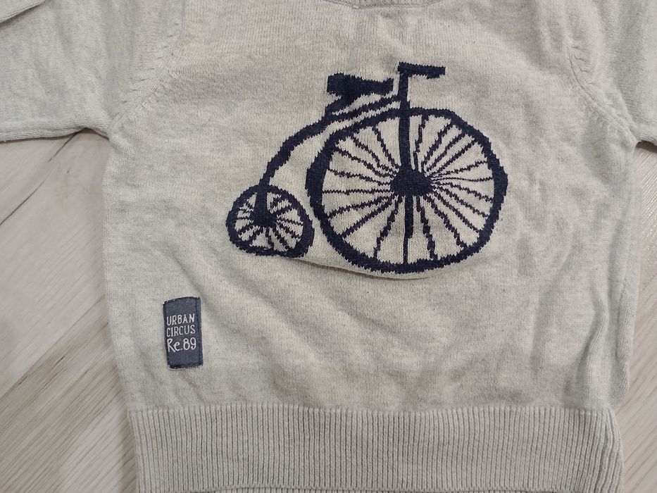 Sweterek z rowerem Reserved 68