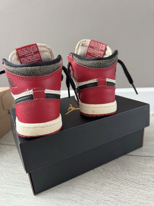 Jordan 1 Chicago lost and found EU 25