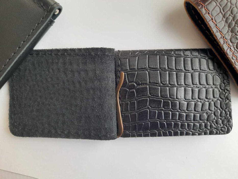 Затискач з натуральної шкіри ручної роботи