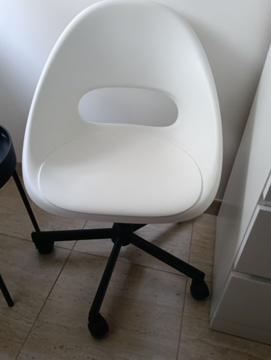 Cadeira IKEA como nova !