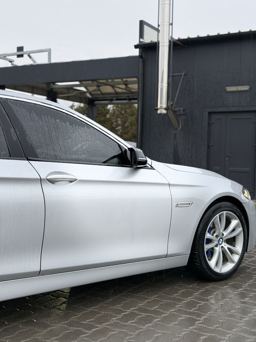 BMW 535 I F10.