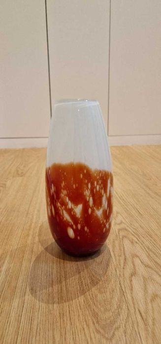 Vendo jarra em vidro como nova.