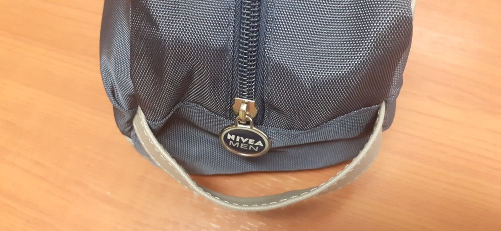 Bolsa de toilette homem nivea men