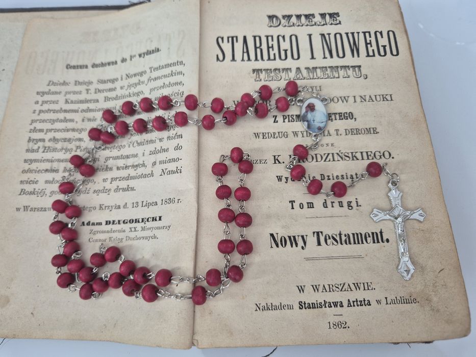 Różaniec poświęcony przez Papieża Franciszka
