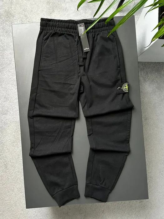 Spodnie stone island